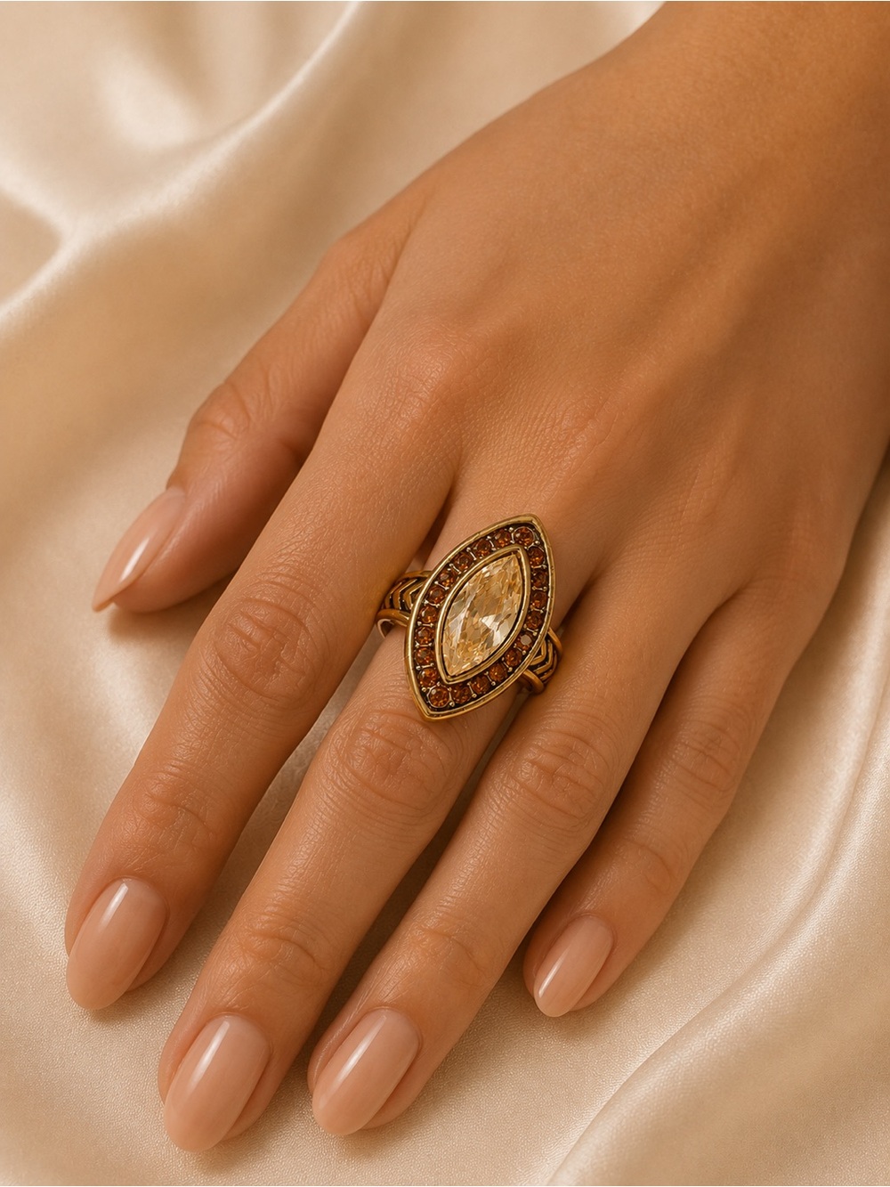 Heidi Daus "Fabulous Feng Shui" Crystal Cocktail Ring *Size 8